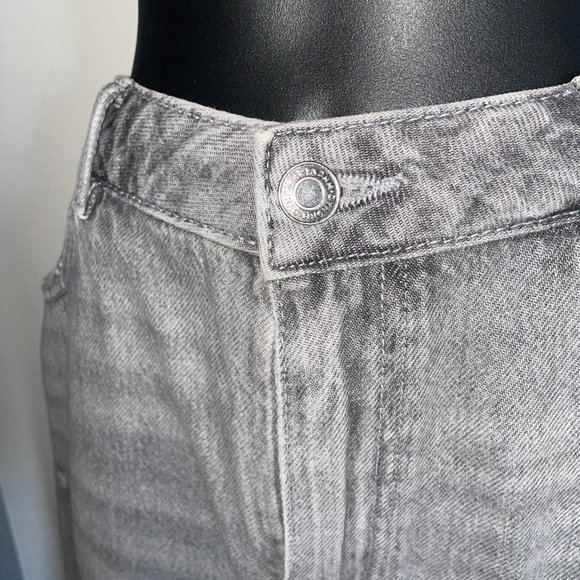 Dynamite Claudia Ultra High Waist Distressed Grey Mom Jeans Size 29 - Picture 3 of 5